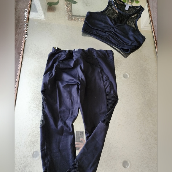 Active wear Set - Picture 4 of 6